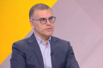 Симеон Дянков шокира с думите си, че вижда Румен Радев като