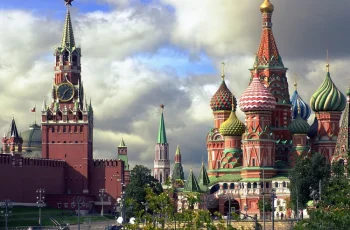 От последните минути! Москва обяви: България е опасна страна за руснаците