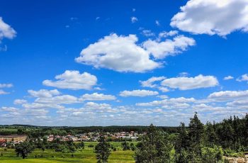 Златни есенни мигове преди ледения полъх: Какво да очакваме от времето?