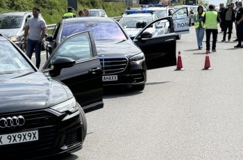 Кървав инцидент на пътя между Хасково и Димитровград: Оръжие и нож влязоха в употреба