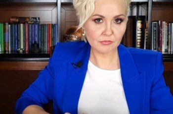 Василиса Володина разкри: Тези 3 зодии ще се къпят в злато и късмет през май