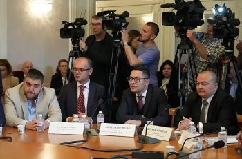 Удрят търговците със солени глоби: Държавата влиза в магазините с нов регистър и спецзвено